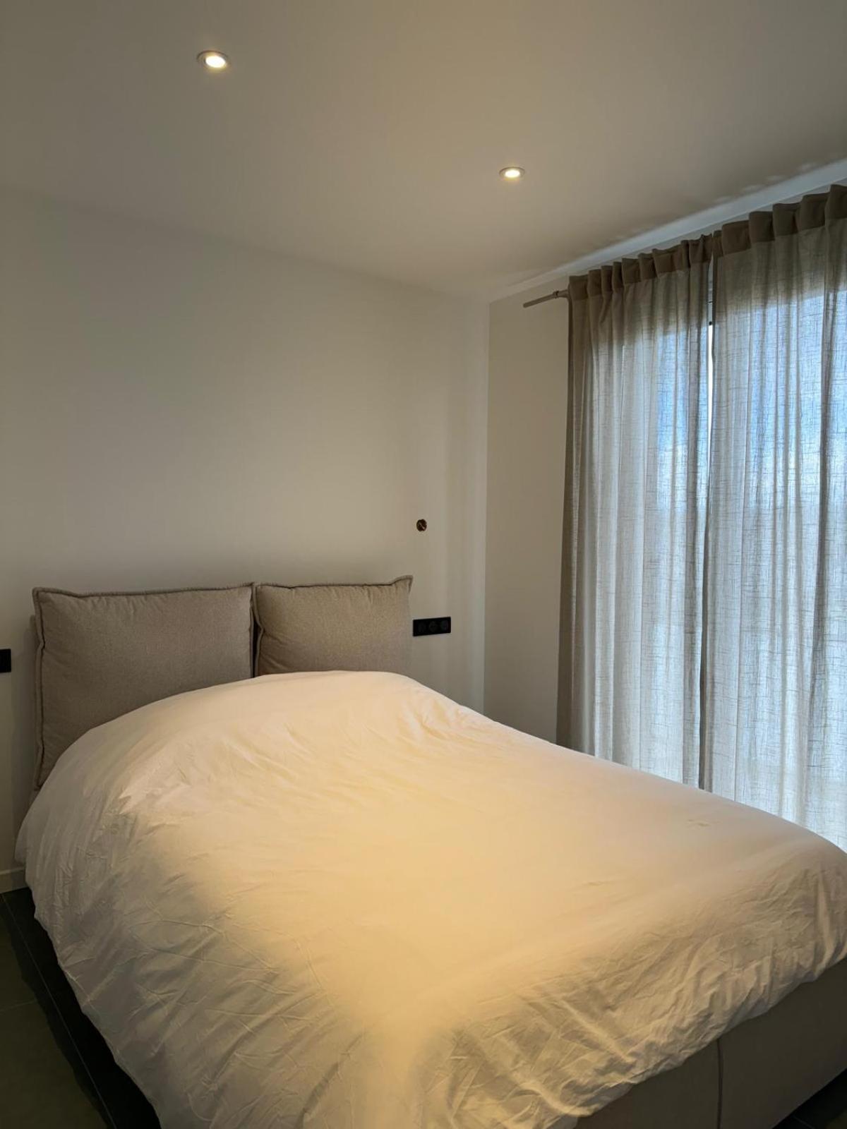 Modern Green & White - Apartments T3 60M2 Annecy - Parking Prive - Wifi - Netflix Exteriér fotografie